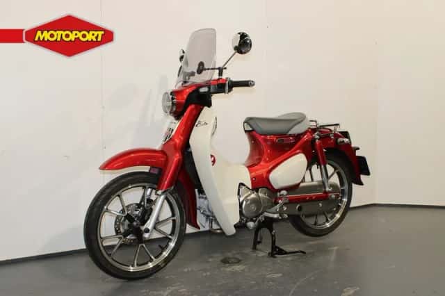 Honda C 125 Cub (2020) thumbnail 2