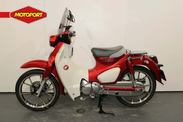 Honda C 125 Cub (2020) thumbnail 3