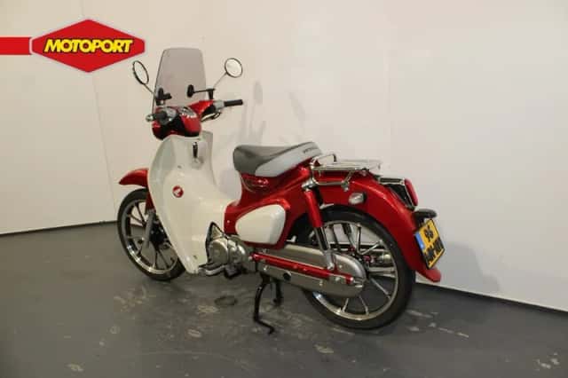 Honda C 125 Cub (2020) thumbnail 4