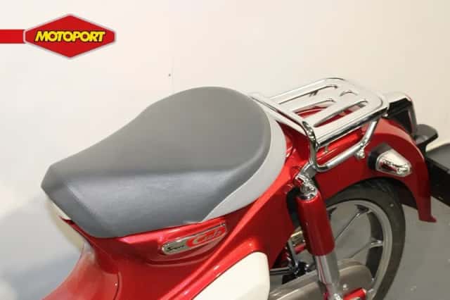 Honda C 125 Cub (2020) thumbnail 6