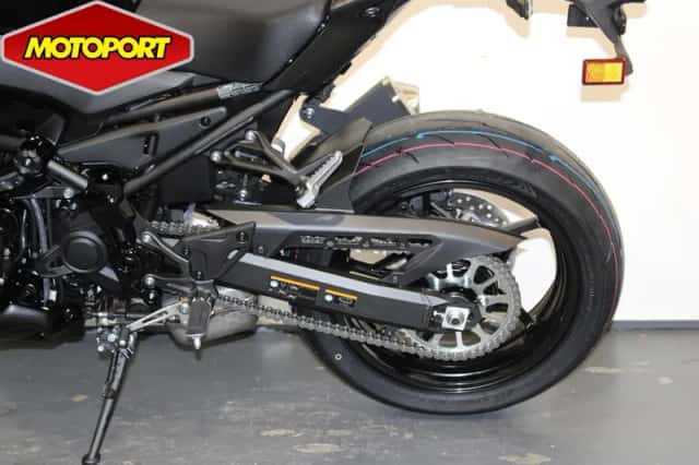 Kawasaki Z900 (2026) thumbnail 3
