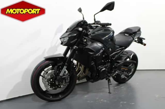 Kawasaki Z900 (2026) thumbnail 6