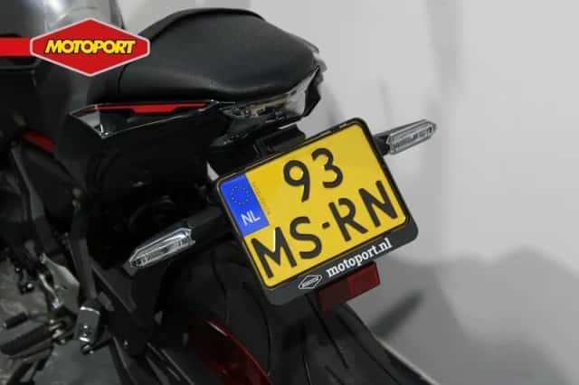 Kawasaki Z650 (2023) thumbnail 5