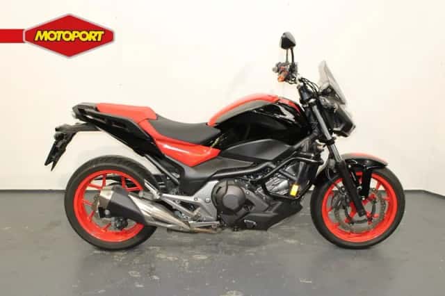 Honda NC 750 S (2017) thumbnail 1
