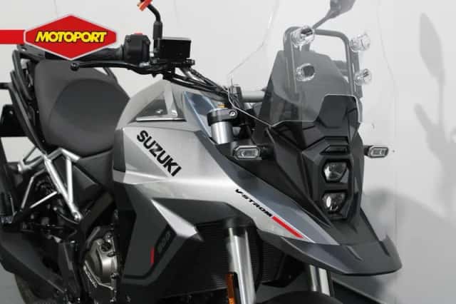 Suzuki V-Strom 800 (2025) thumbnail 6