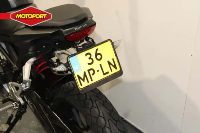 Honda CB125R (2020) thumbnail 5