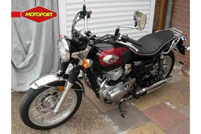 Kawasaki W800 (2024) thumbnail 5