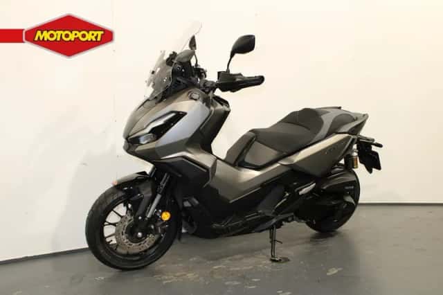 Honda Adv 350 (2025) thumbnail 3