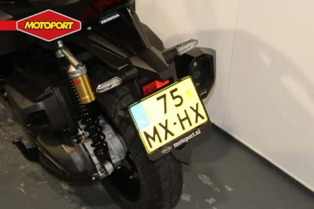 Honda Adv 350 (2025) thumbnail 6