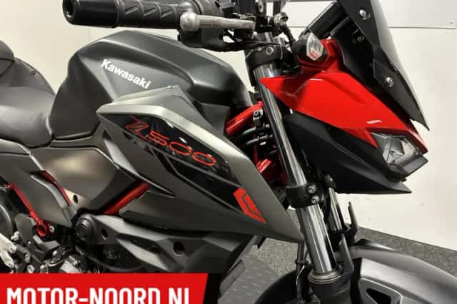 Kawasaki Z 500 SE (2025) thumbnail 2