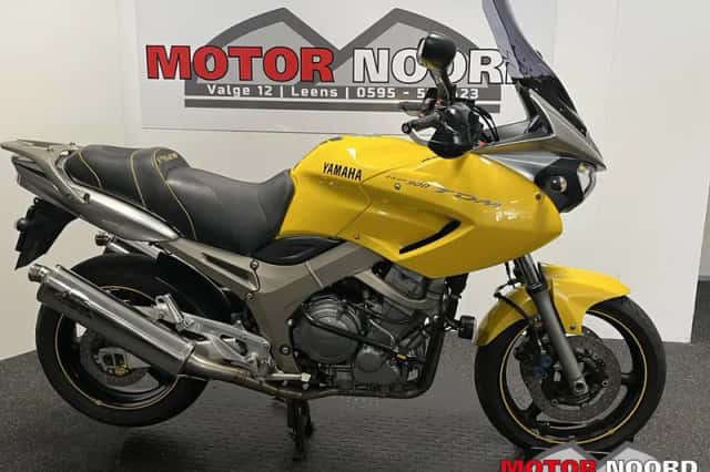 Yamaha TDM 900 (2002) thumbnail 1