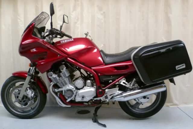 Yamaha XJ 900 (1998) thumbnail 2