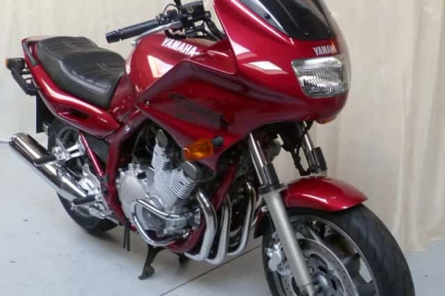 Yamaha XJ 900 (1998) thumbnail 6