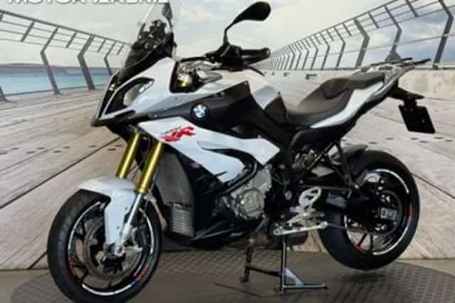 BMW S 1000 XR (2016) thumbnail 4