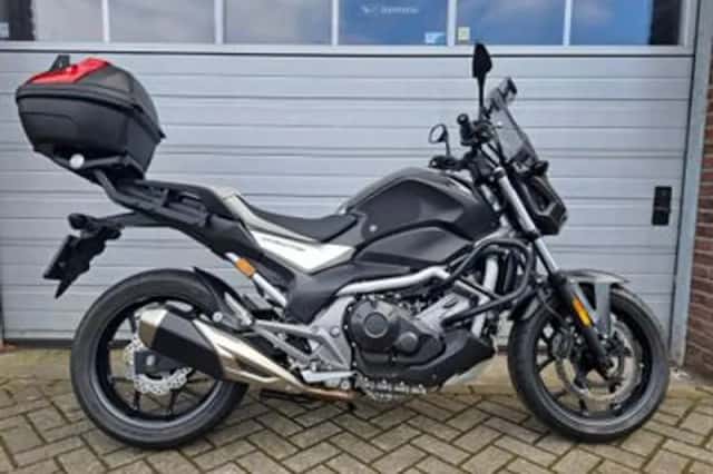 Honda NC 750 S (2016) thumbnail 1