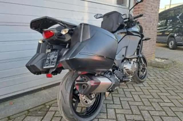 Kawasaki Versys 1000 S (2015) thumbnail 3