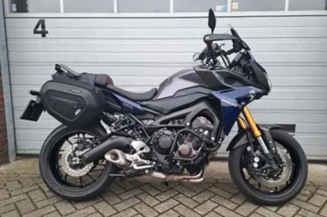 Yamaha Tracer 900 (2016) thumbnail 1