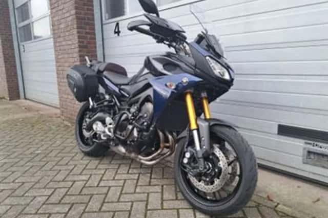 Yamaha Tracer 900 (2016) thumbnail 2