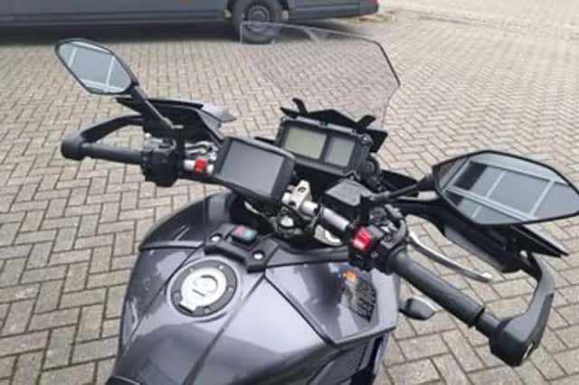 Yamaha Tracer 900 (2016) thumbnail 6