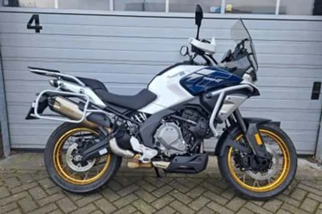 CFMoto 700 MT (2025) thumbnail 1