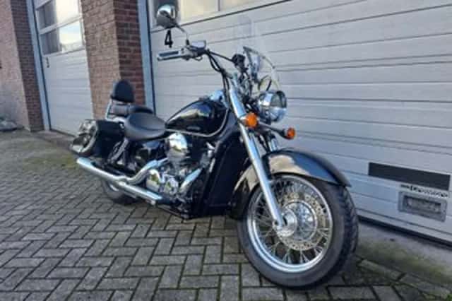 Honda VT 750C Shadow (2006) thumbnail 2