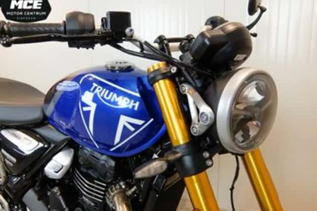 Triumph Speed 400 (2025) thumbnail 2