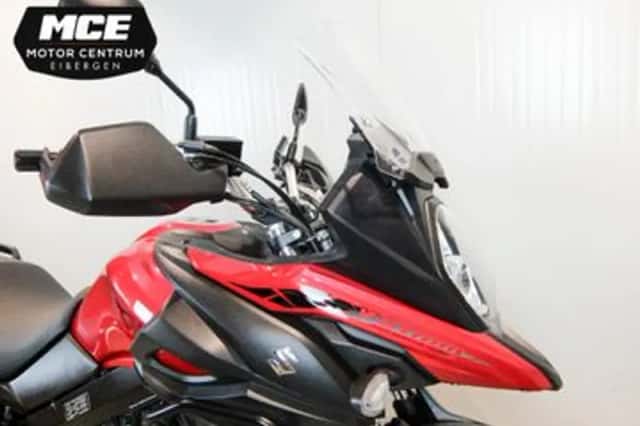 Suzuki V-Strom (2022) thumbnail 4