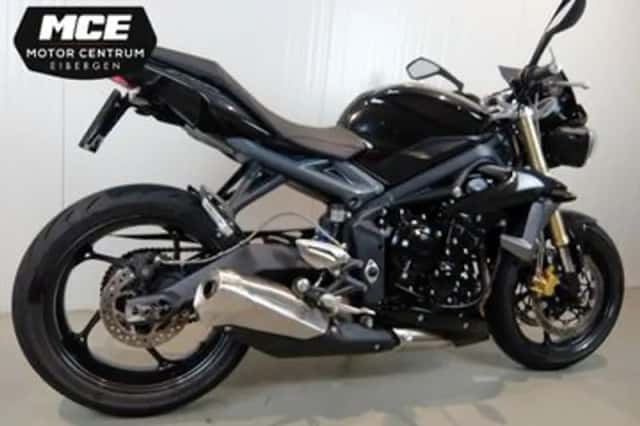 Triumph Street Triple 675 (2014) thumbnail 3