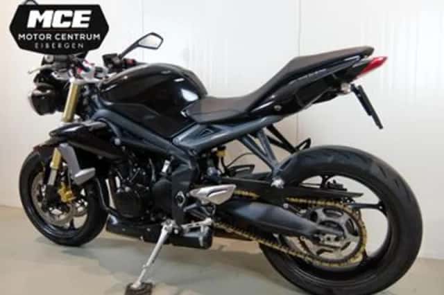 Triumph Street Triple 675 (2014) thumbnail 6