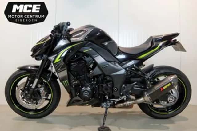 Kawasaki Z1000 (2017) thumbnail 2