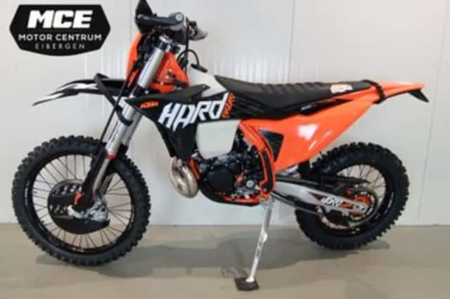 KTM 300 EXC Hardenduro (2027) thumbnail 2