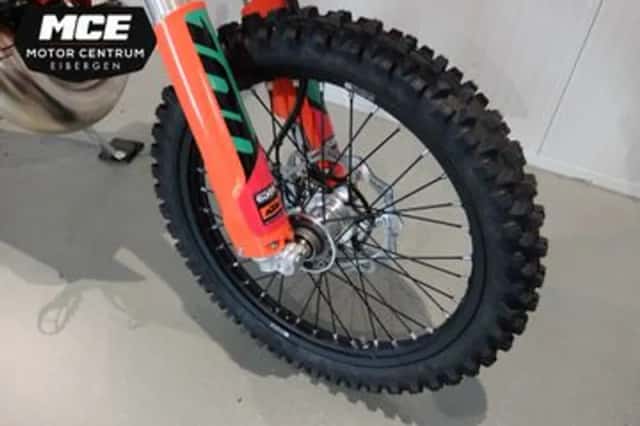 KTM 300 EXC SIX Days (2027) thumbnail 6