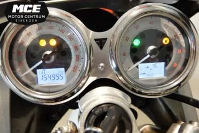 Triumph Thruxton 1200 R (2016) thumbnail 4