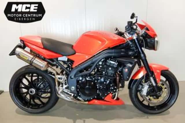 Triumph Speed Triple 1050 (2008) thumbnail 1