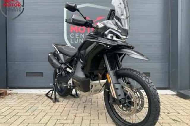 CFMoto 800 MTX (2025) thumbnail 1