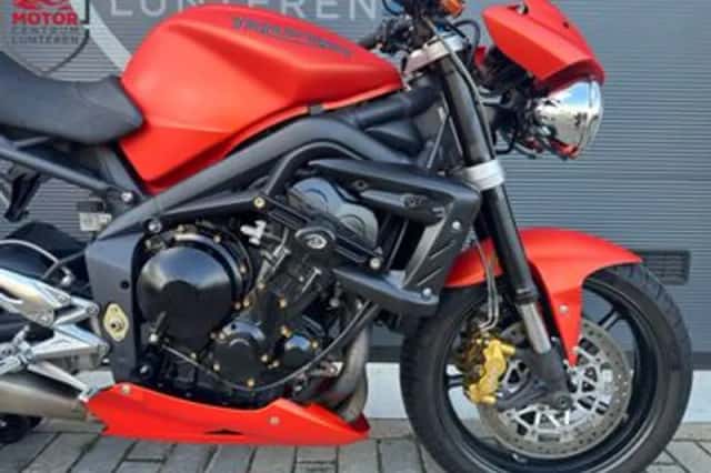 Triumph Speed Triple 675 R (2010) thumbnail 6
