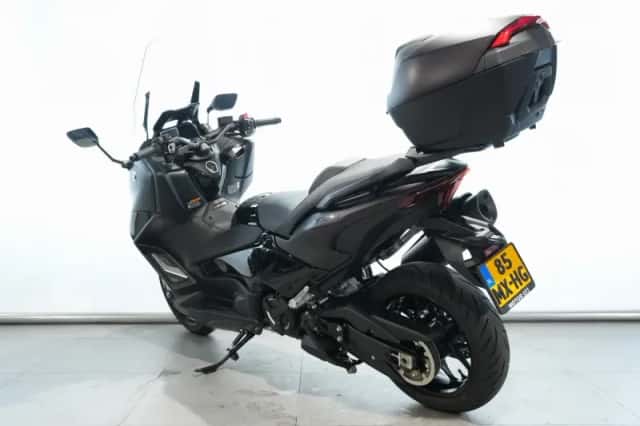 Yamaha Tmax 560 Tech MAX (2024) thumbnail 5