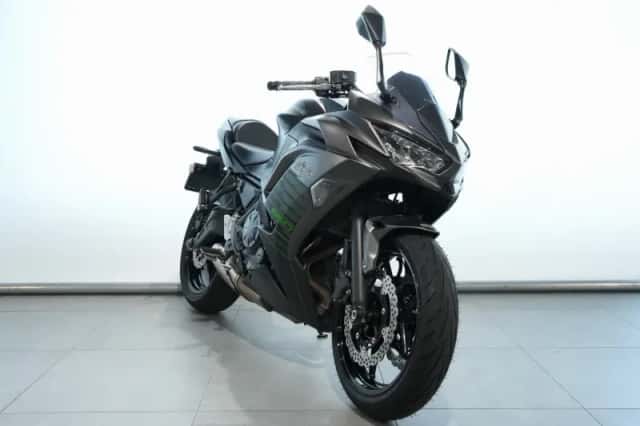 Kawasaki Ninja 650 (2026) thumbnail 2