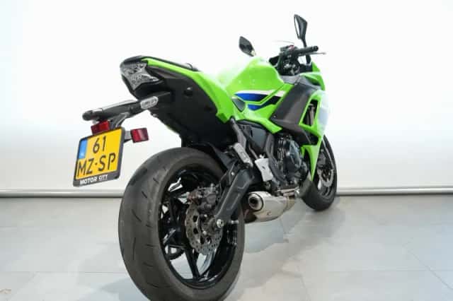 Kawasaki Ninja 650 (2026) thumbnail 6