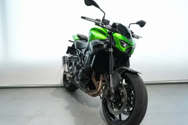 Kawasaki Z 900 (2026) thumbnail 2