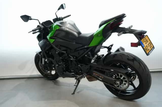 Kawasaki Z 900 (2026) thumbnail 5
