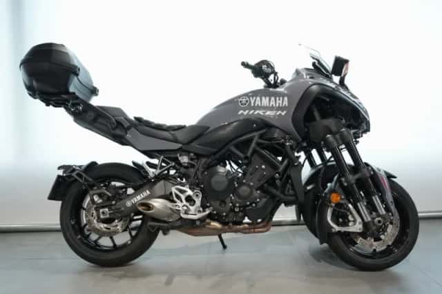 Yamaha Niken (2021) thumbnail 1