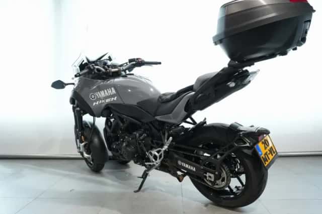 Yamaha Niken (2021) thumbnail 5