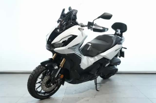 Honda Adv 350 (2024) thumbnail 3