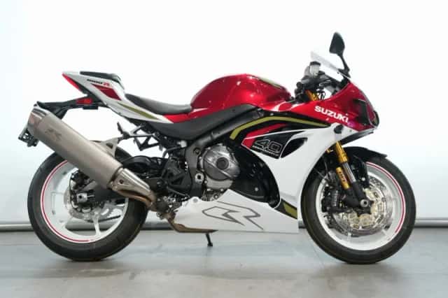 Suzuki GSX R 1000R (2026) thumbnail 1