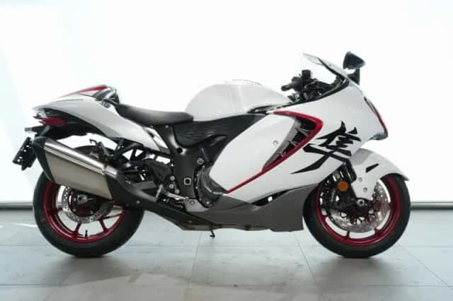 Suzuki GSX-R 1300 (2026) thumbnail 1