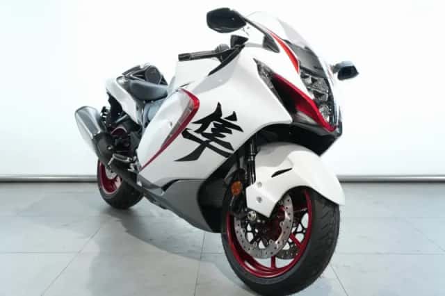 Suzuki GSX-R 1300 (2026) thumbnail 2