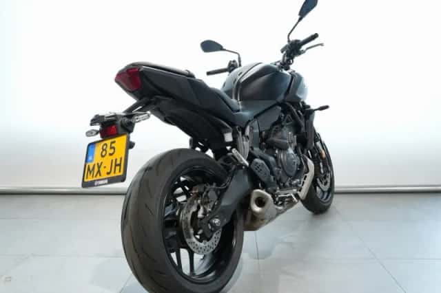 Yamaha MT-07 (2025) thumbnail 6
