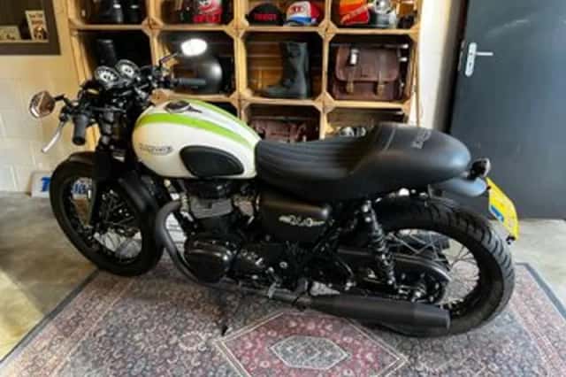 Kawasaki W800 (2013) thumbnail 2