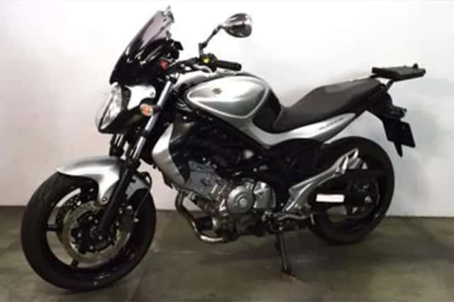 Suzuki SFV 650 Gladius (2012) thumbnail 2